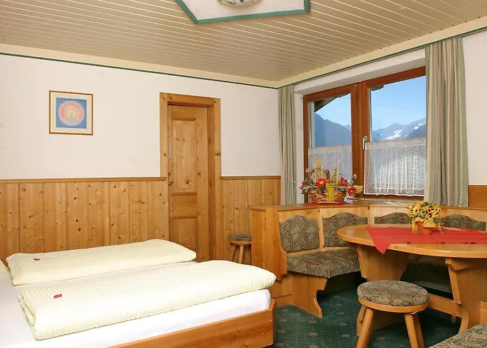 Sonneck Pensionat 3*